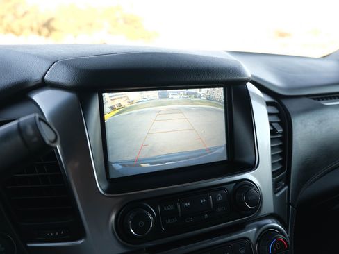 Used 2020 Chevrolet Suburban Premier image 44