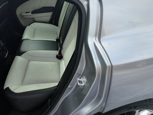 Used 2015 Dodge Charger SXT w/ AWD Premium Group image 9