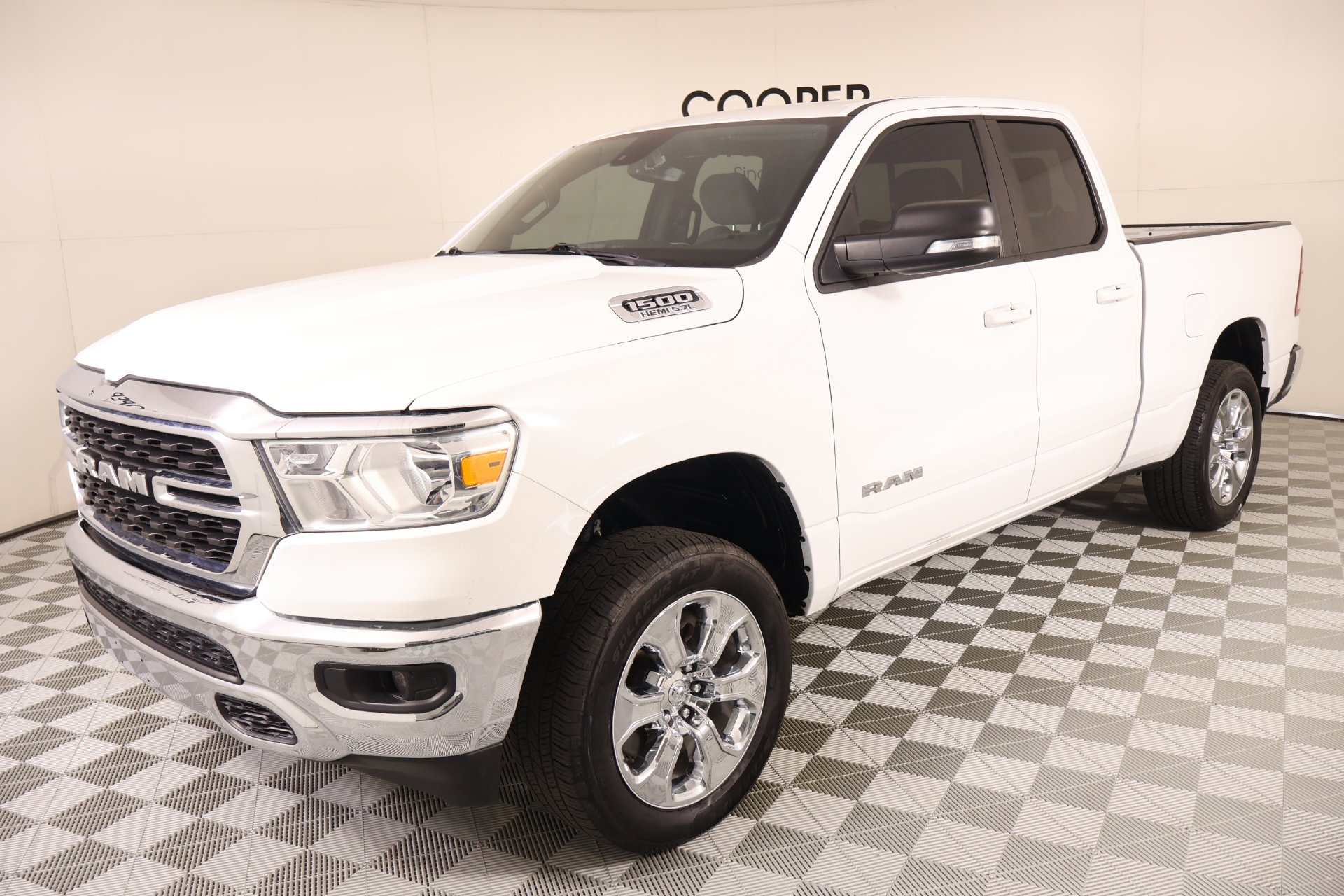 Used 2022 RAM 1500 Big Horn AWD/4WD image 10
