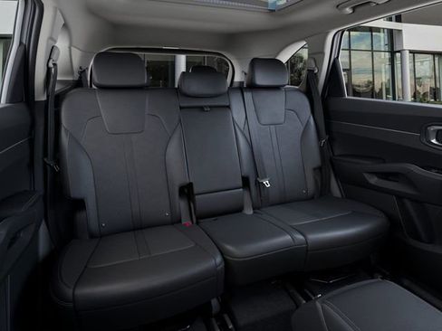 New 2026 Kia Sorento S image 17