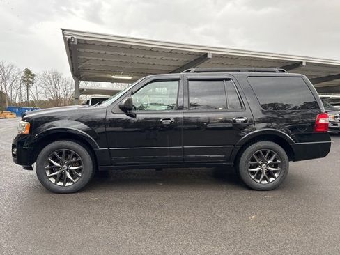 Certified 2017 Ford Expedition Limited w/ Equipment Group 301A image 2