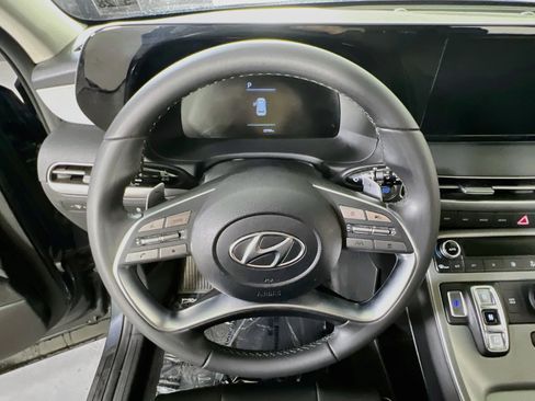 Used 2023 Hyundai Palisade SEL AWD/4WD image 11