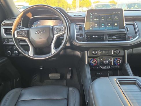 Used 2024 Chevrolet Tahoe Z71 w/ Luxury Package AWD/4WD image 14
