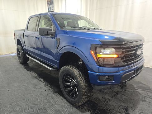 Used 2025 Ford F150 XLT w/ Equipment Group 301A Standard AWD/4WD image 3