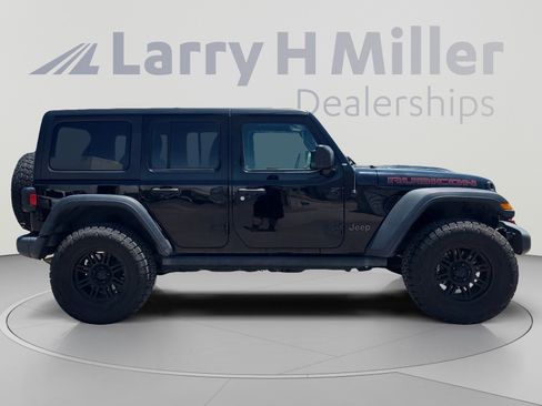 Used 2019 Jeep Wrangler Unlimited Rubicon AWD/4WD image 6