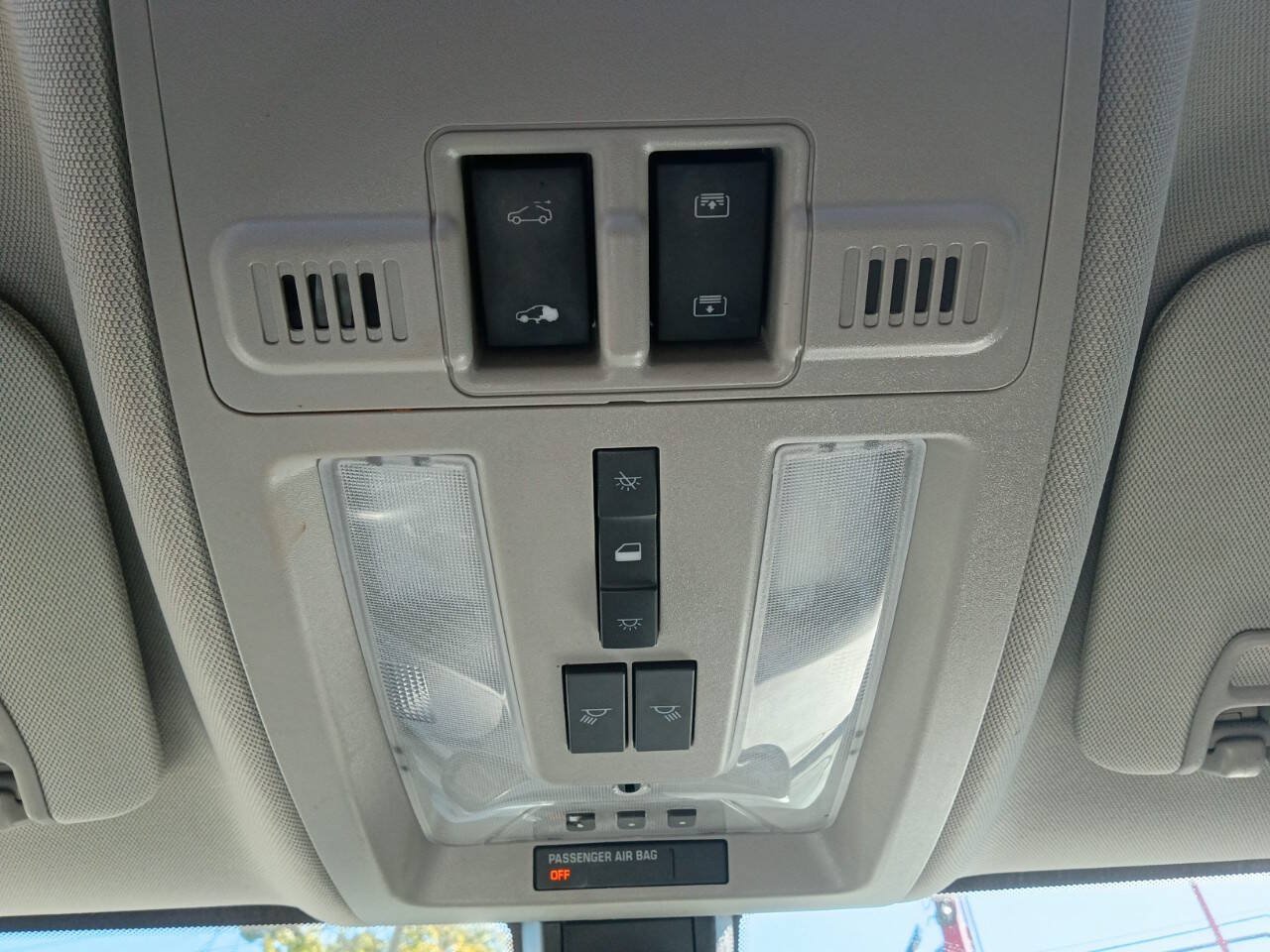 Used 2015 Cadillac SRX Performance AWD/4WD image 29