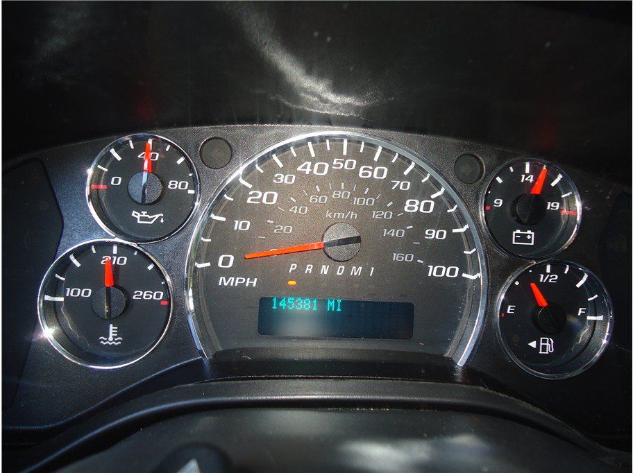 Used 2016 Chevrolet Express 2500 RWD image 23