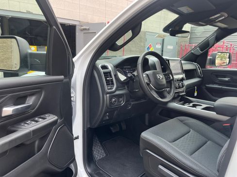 New 2026 RAM 1500 Express AWD/4WD image 10