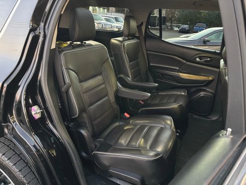 Used 2018 GMC Acadia Denali image 29