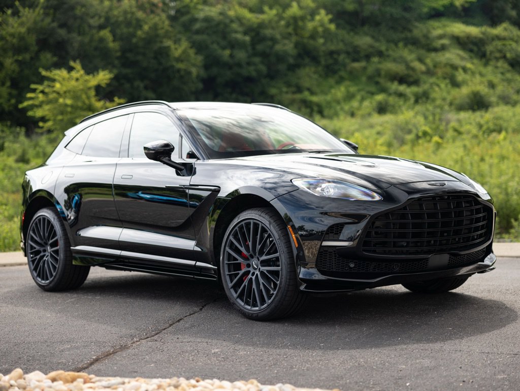 Used 2026 Aston Martin DBX 707 AWD/4WD image 9