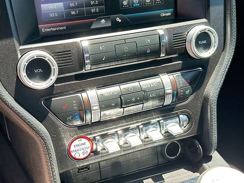 Used 2016 Ford Mustang GT w/ GT Performance Package RWD image 13