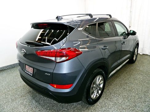 Used 2017 Hyundai Tucson SE Plus AWD/4WD image 6
