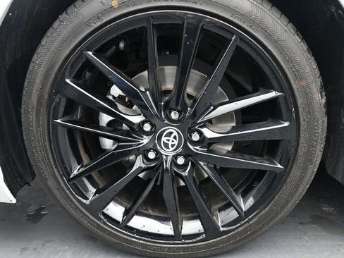 Used 2023 Toyota Camry XSE image 14