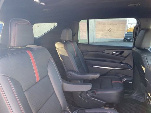 New 2026 Chevrolet Traverse RS w/ LPO, Floor Liner Package image 20