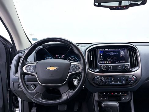 Used 2020 Chevrolet Colorado Z71 AWD/4WD image 7