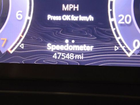 Used 2023 Jeep Grand Cherokee L Limited w/ Luxury Tech Group II image 5