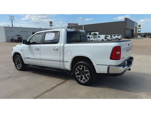 Used 2026 RAM 1500 Laramie AWD/4WD image 6