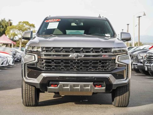 Used 2021 Chevrolet Tahoe Z71 w/ Z71 Signature Package image 4