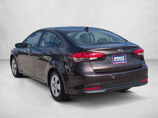 Used 2017 Kia Forte LX FWD image 8