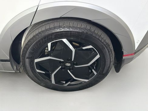 Used 2024 Hyundai Ioniq 5 Limited RWD image 11