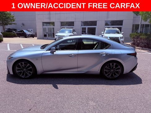 Certified 2022 Lexus IS 350 F Sport RWD image 4