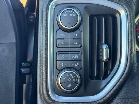 Used 2022 Chevrolet Silverado 2500 High Country image 31