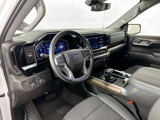 Used 2024 Chevrolet Silverado 1500 RST w/ Convenience Package II AWD/4WD image 20