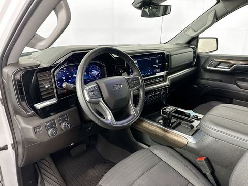 Used 2024 Chevrolet Silverado 1500 RST w/ Convenience Package II AWD/4WD image 20