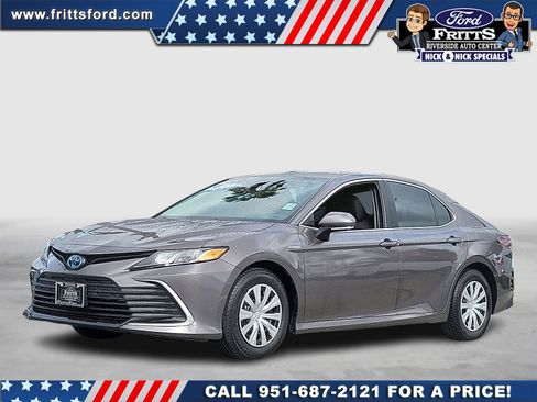 Used 2021 Toyota Camry LE FWD image 1