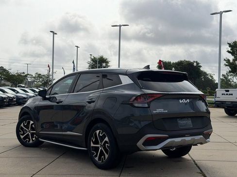 Used 2023 Kia Sportage EX FWD image 6