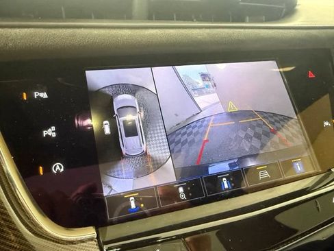 Used 2024 Cadillac XT6 Sport w/ Platinum Package AWD/4WD image 42