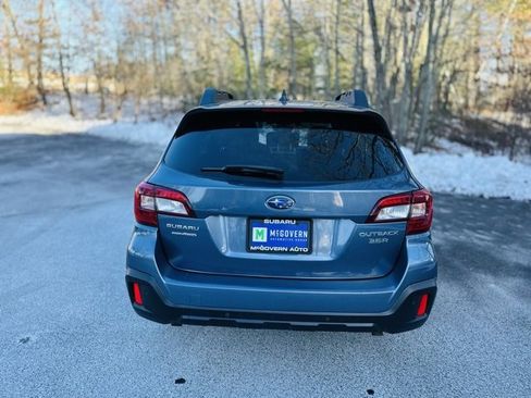 Used 2018 Subaru Outback 3.6R Limited image 6