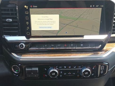 New 2026 GMC Sierra 2500 SLE image 9