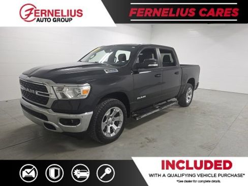 Used 2022 RAM 1500 Big Horn AWD/4WD image 3