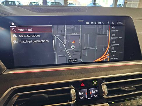 Used 2023 BMW X5 xDrive40i w/ Luxury Seating Package image 14