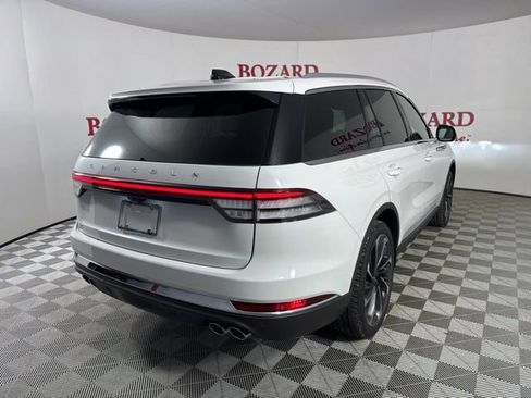 New 2025 Lincoln Aviator Reserve w/ Equipment Group 201A image 7