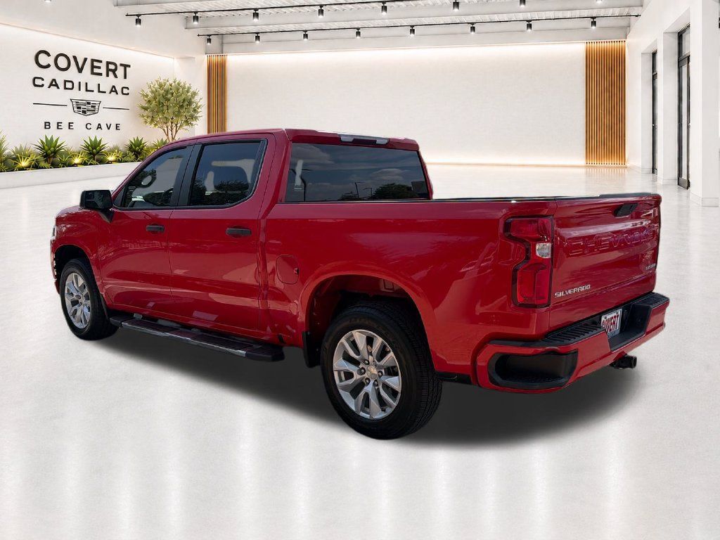 Used 2019 Chevrolet Silverado 1500 Custom w/ Custom Value Package RWD image 9