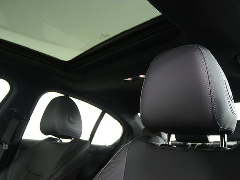 Certified 2023 BMW 330i xDrive Sedan w/ Convenience Package image 11