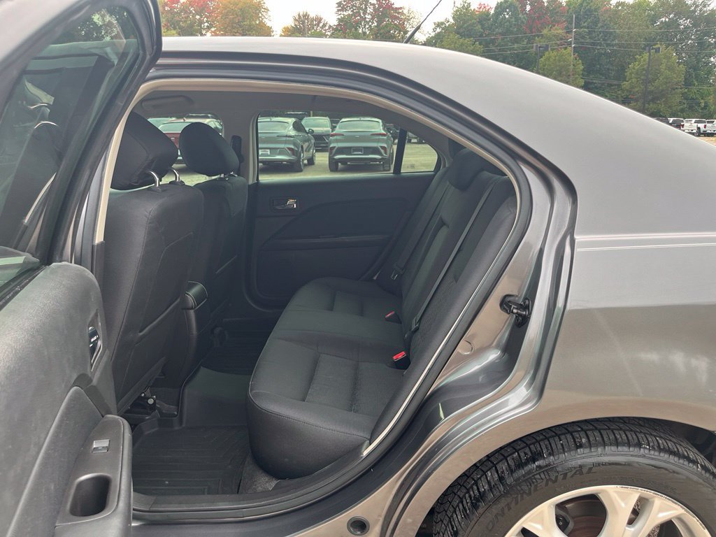 Used 2012 Ford Fusion SE FWD image 27
