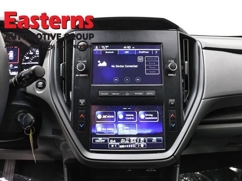 Used 2024 Subaru Crosstrek 2.0i image 12