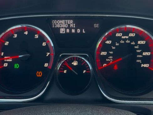 Used 2015 GMC Acadia SLT image 20