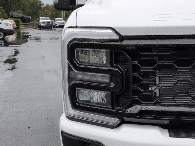 New 2026 Ford F250 Lariat w/ Black Appearance Package AWD/4WD image 10
