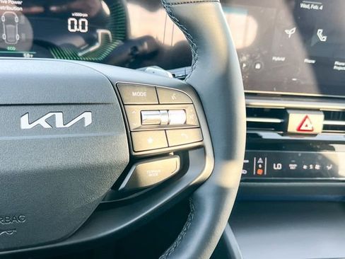 New 2026 Kia Sportage EX AWD/4WD image 24