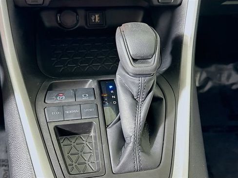 Certified 2024 Toyota RAV4 XLE image 20