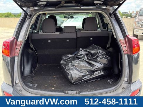 Used 2015 Toyota RAV4 LE AWD/4WD image 11