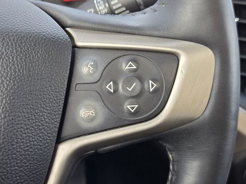 Used 2017 GMC Acadia Denali image 26