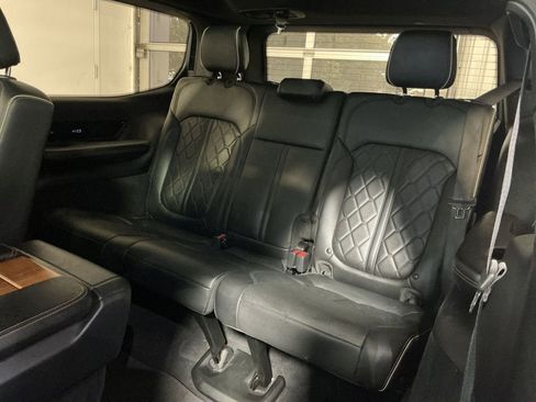 Used 2023 Jeep Grand Wagoneer Series III w/ Rear Seat Video Group 1 AWD/4WD image 27