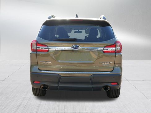 Used 2022 Subaru Ascent Limited w/ Technology Package AWD/4WD image 6