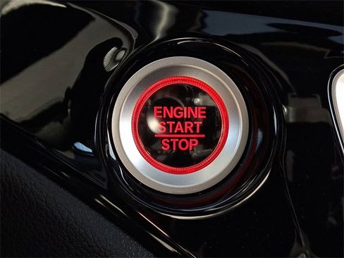 Certified 2022 Honda Pilot Touring image 24