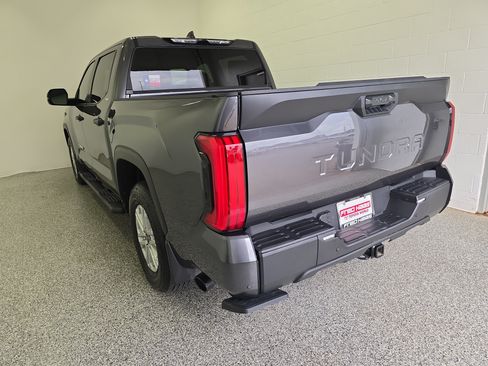 Used 2026 Toyota Tundra SR5 w/ SR5 Convenience Package RWD image 5